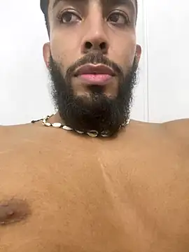 Snapshot of Alessandro__Rossi chatting on 10.23.25 Alessandro  Rossi online show from 10.23.25