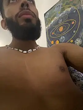 Snapshot of Alessandro__Rossi chatting on 10.25.25 Alessandro  Rossi online show from 10.25.25