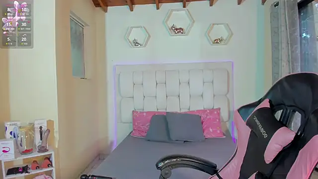 shanakendall online show from 02.12.26