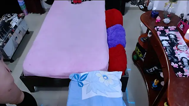 lufek23 online show from 01.20.25