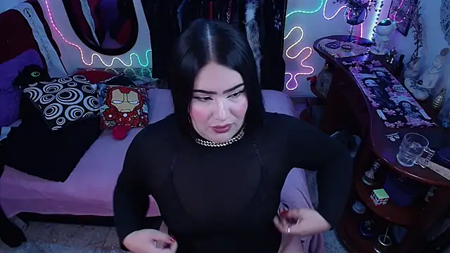 lufek23 online show from 04.14.26