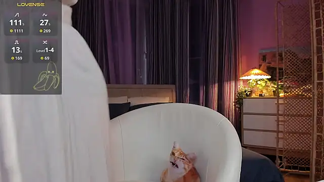 Lazy Lady online show from 02.22.26