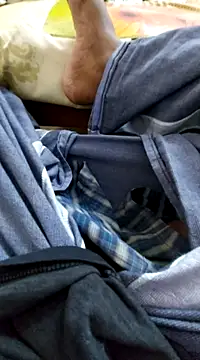 Snapshot of malluflash chatting on 03.15.25 malluflash online show from 03.15.25