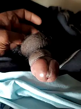 Snapshot of malluflash chatting on 11.29.25 malluflash online show from 11.29.25