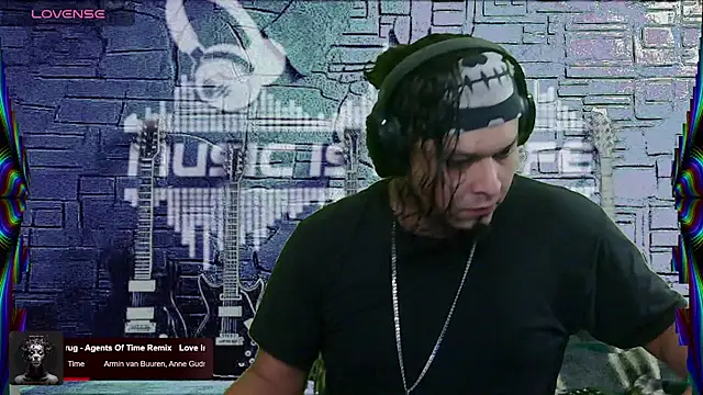 Snapshot of chino_roz chatting on 03.06.25 chino roz online show from 03.06.25