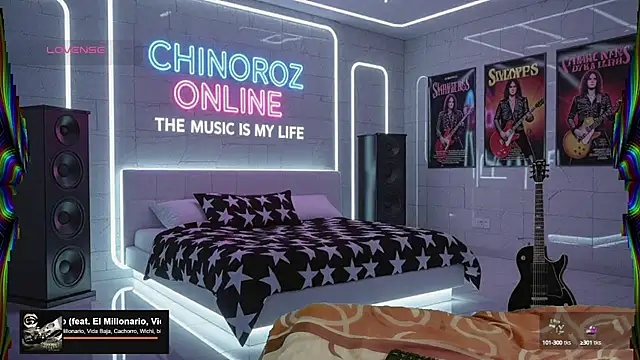 Snapshot of chino_roz chatting on 09.12.25 chino roz online show from 09.12.25