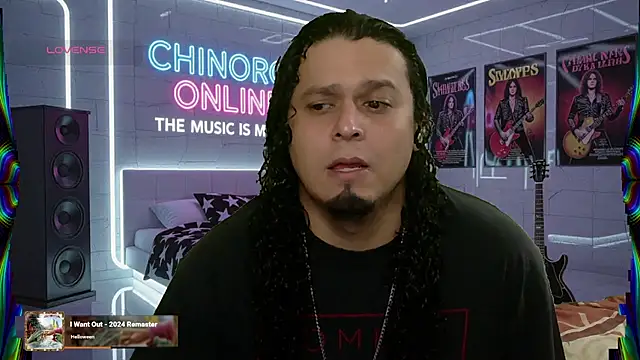 Snapshot of chino_roz chatting on 09.19.25 chino roz online show from 09.19.25