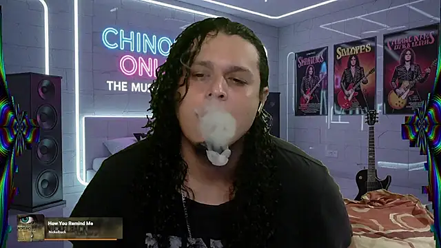 Snapshot of chino_roz chatting on 09.22.25 chino roz online show from 09.22.25