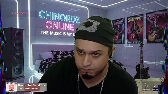 Snapshot of chino_roz chatting on 09.29.25 chino roz online show from 09.29.25