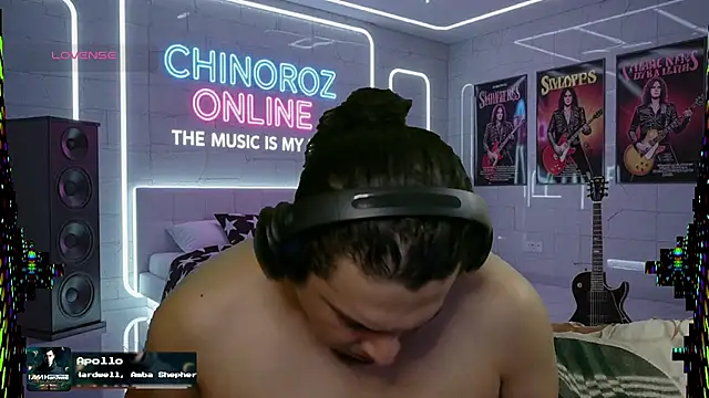 Snapshot of chino_roz chatting on 10.01.25 chino roz online show from 10.01.25