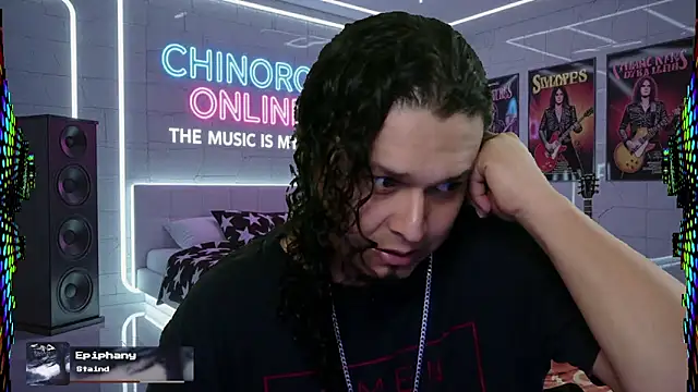 Snapshot of chino_roz chatting on 10.24.25 chino roz online show from 10.24.25
