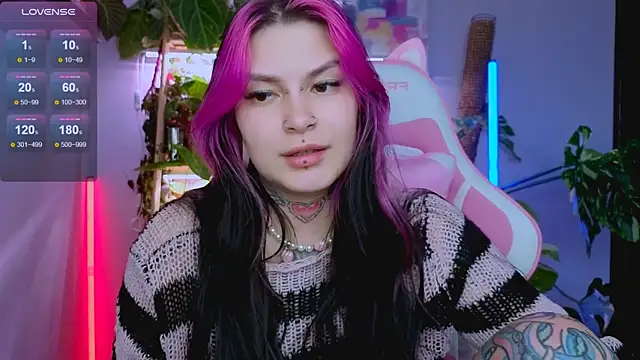 Snapshot of jelya_sg chatting on 06.17.26 jelya sg online show from 06.17.26