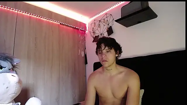 Santiago kiler online show from 02.02.26