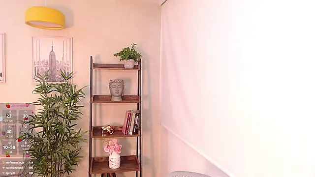 Sassy--Girl online show from 02.12.25