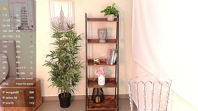 Sassy--Girl online show from 02.13.25