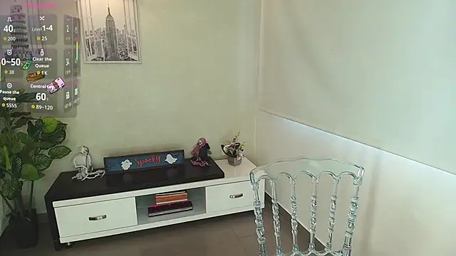 Sassy--Girl online show from 10.30.25