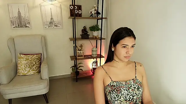 Snapshot of Sassy--Girl chatting on 06.15.26 Sassy--Girl online show from 06.15.26
