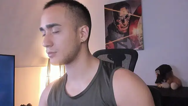 Snapshot of AlexRivera6 chatting on 12.21.24 AlexRivera6 online show from 12.21.24