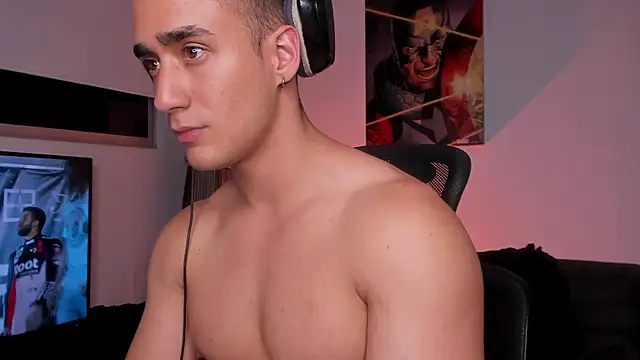 Snapshot of AlexRivera6 chatting on 01.23.25 AlexRivera6 online show from 01.23.25