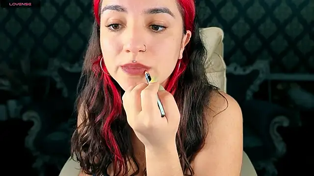 Daphne Moss online show from 02.28.26