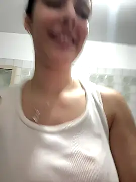 Snapshot of _Niah_ chatting on 10.17.25 Niah online show from 10.17.25