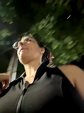 Snapshot of _Niah_ chatting on 11.01.25 Niah online show from 11.01.25