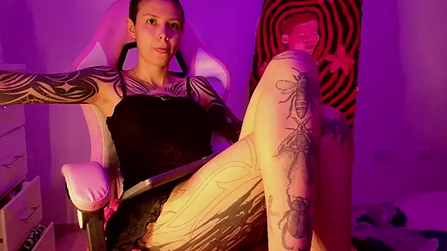 goddess vee  online show from 04.01.26