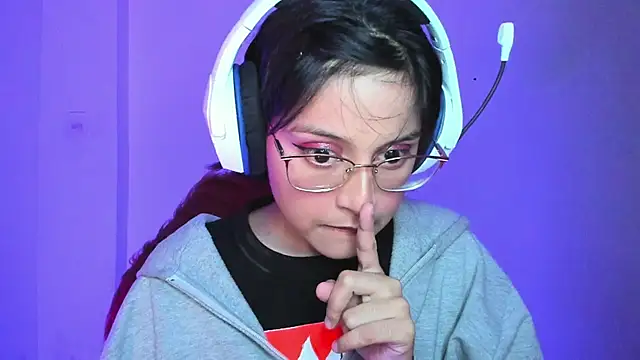 Little Lisy online show from 12.04.25