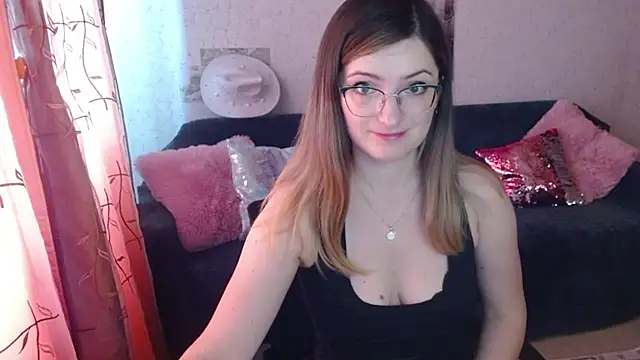 Snapshot of Arielsssplash chatting on 07.24.26 Arielsssplash online show from 07.24.26