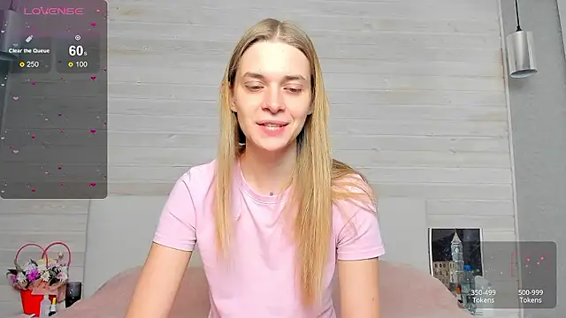 molly hunt  online show from 12.05.24