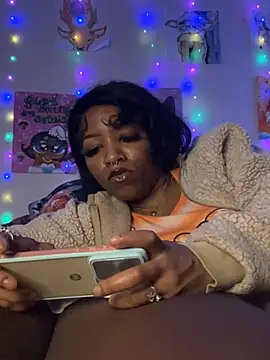 Snapshot of Kayyummy98 chatting on 02.17.25 Kayyummy98 online show from 02.17.25