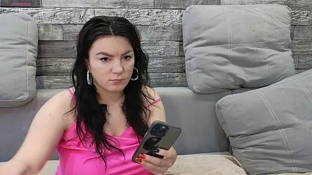 Vika loves you online show from 11.17.25