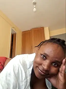 Snapshot of Samia_Queen chatting on 12.15.24 Samia Queen online show from 12.15.24