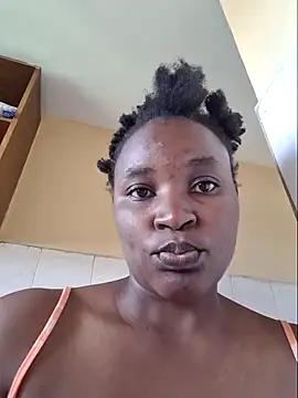 Snapshot of Samia_Queen chatting on 12.28.24 Samia Queen online show from 12.28.24