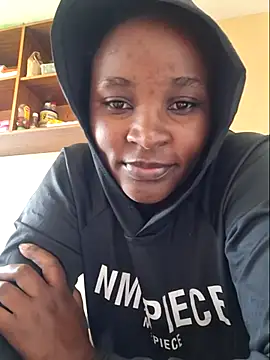 Snapshot of Samia_Queen chatting on 01.05.25 Samia Queen online show from 01.05.25