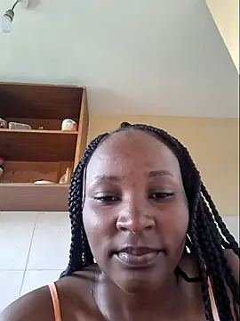 Snapshot of Samia_Queen chatting on 01.28.25 Samia Queen online show from 01.28.25