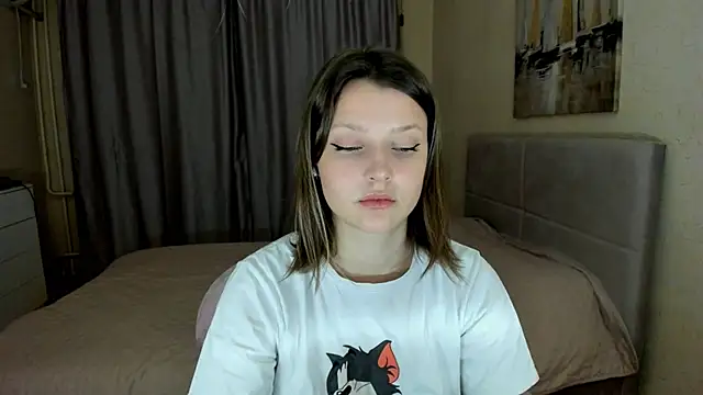 SoniNesti online show from 10.14.25