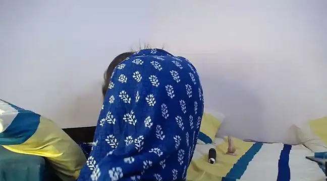 Snapshot of cutee__crazy chatting on 12.04.24 cutee  crazy online show from 12.04.24