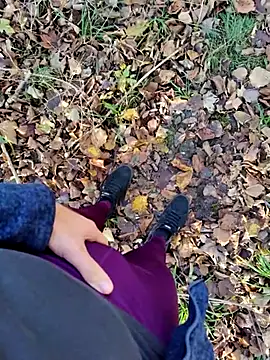 Snapshot of Boring_one chatting on 11.03.25 Boring one online show from 11.03.25