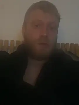 Snapshot of rippedbritish chatting on 03.06.25 rippedbritish online show from 03.06.25