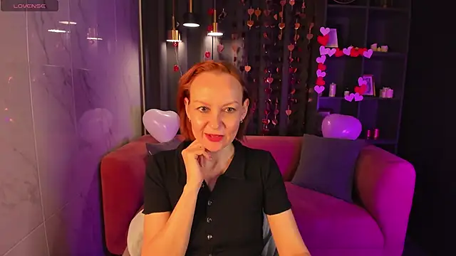 NikaGentle online show from 02.14.25