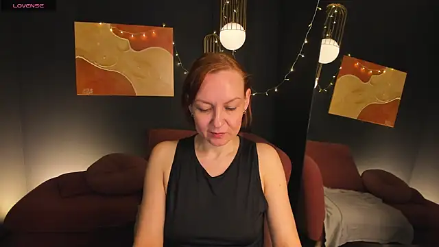 NikaGentle online show from 03.04.25