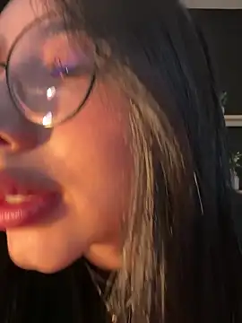 isabella jade online show from 11.03.25