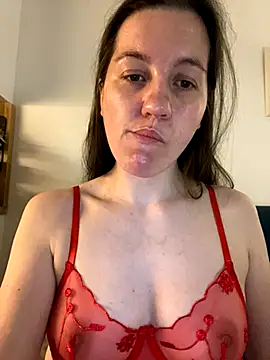 Nicole-Ray online show from 11.23.25