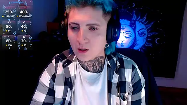 Marieblueeyes online show from 02.12.25