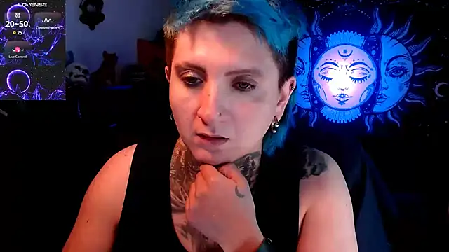 Marieblueeyes online show from 02.26.25