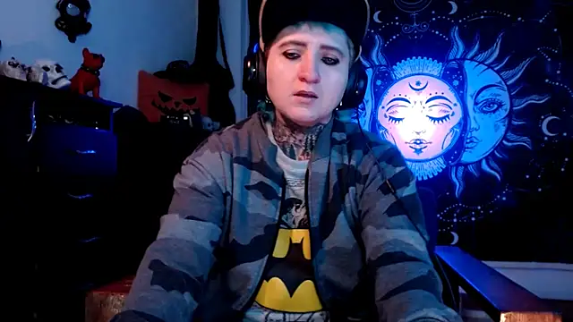 Marieblueeyes online show from 03.21.25