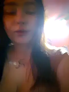 Snapshot of Yammy_Yumi chatting on 02.27.25 Yammy Yumi online show from 02.27.25