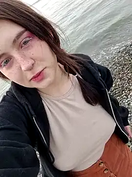 Snapshot of Yammy_Yumi chatting on 03.14.25 Yammy Yumi online show from 03.14.25