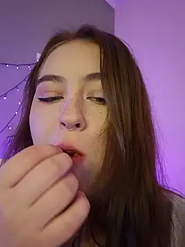 Yammy Yumi online show from 01.09.26